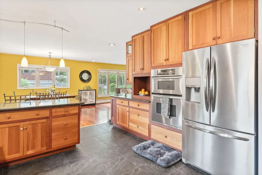 235 Harvard Street Portland ME 04103