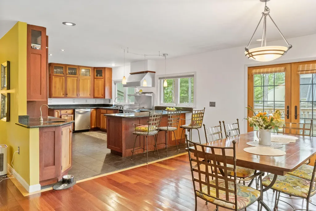 235 Harvard Street Portland ME 04103