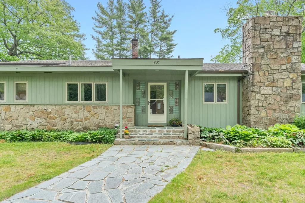 235 Harvard Street Portland ME 04103