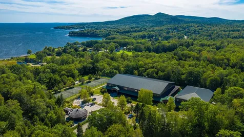 67 A Atlantic Highway Northport ME 04849