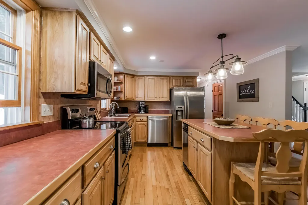 2 Alberta Drive Westbrook ME 04092