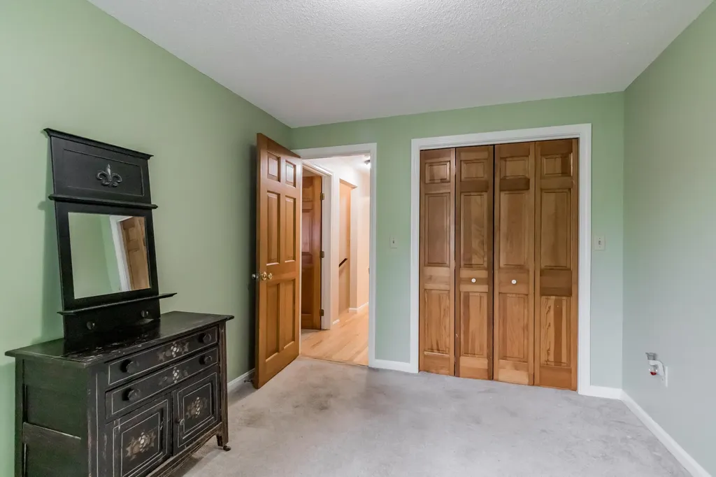 2 Alberta Drive Westbrook ME 04092