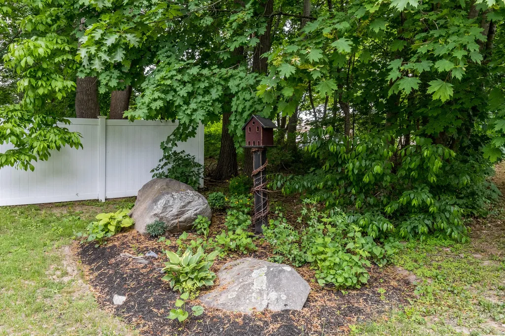 2 Alberta Drive Westbrook ME 04092