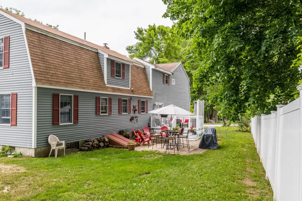 2 Alberta Drive Westbrook ME 04092