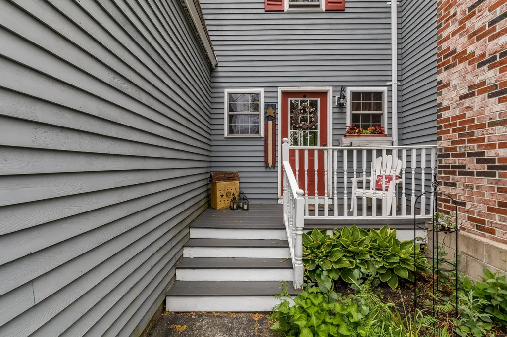 2 Alberta Drive Westbrook ME 04092