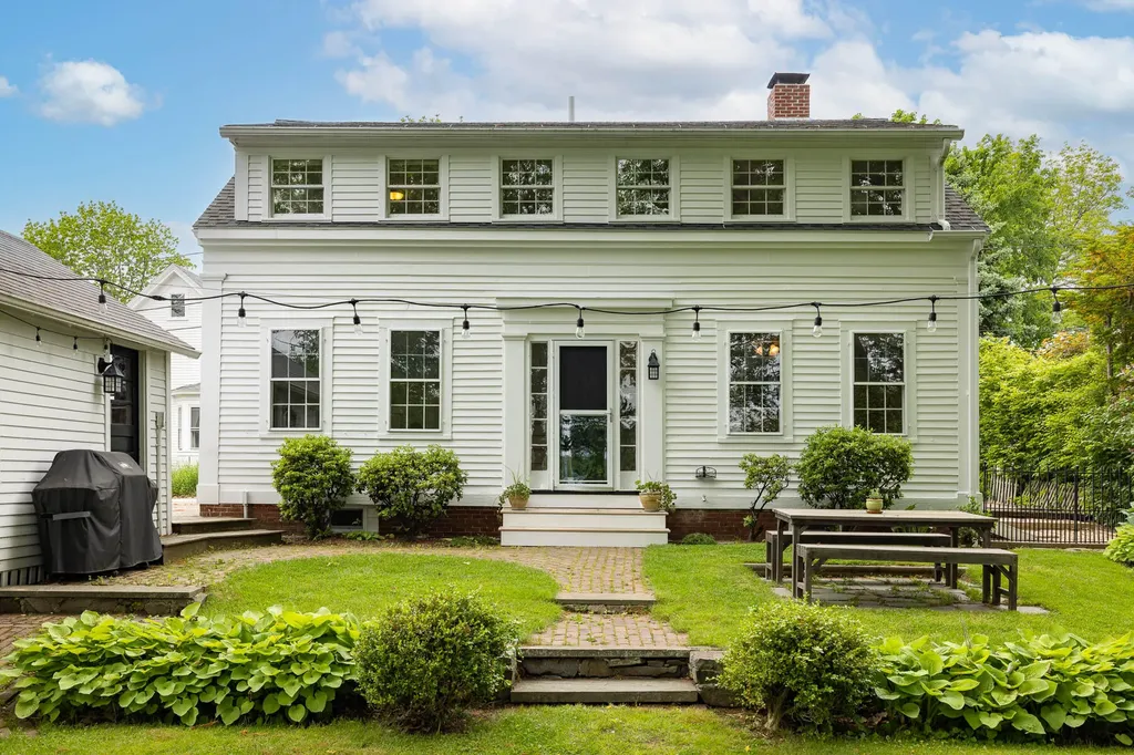 32 Williams Avenue Kittery ME 03904