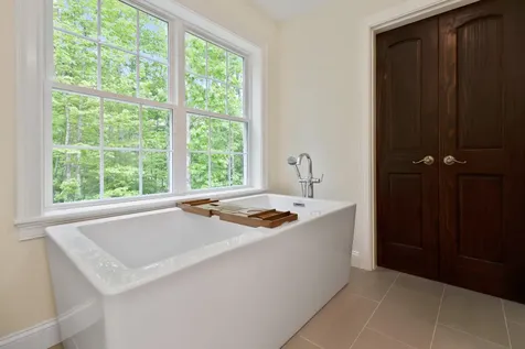 392 Sligo Road Yarmouth ME 04096