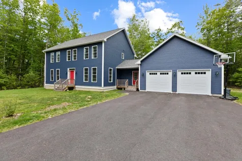 392 Sligo Road Yarmouth ME 04096