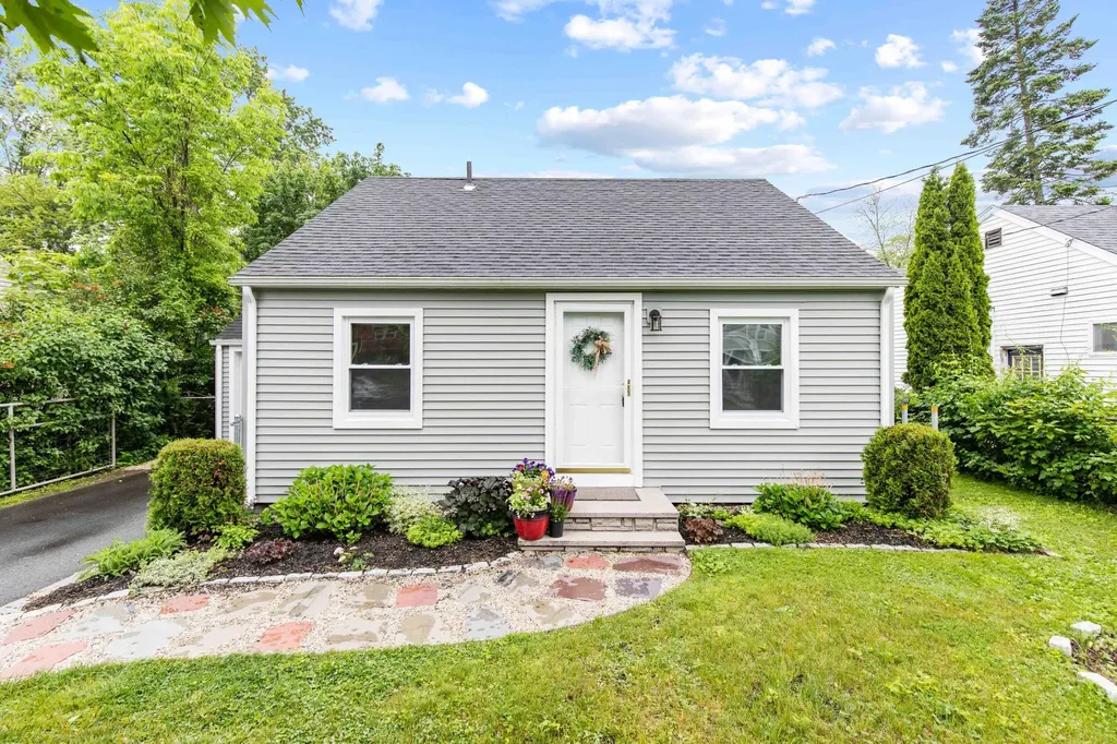 116 Gleckler Road Portland ME 04103