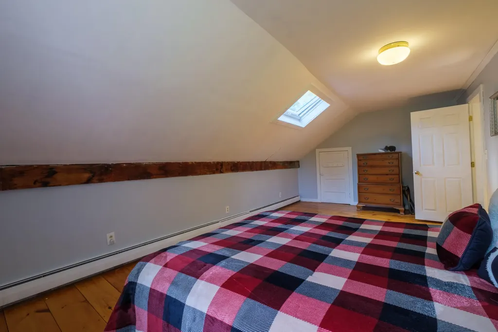 6 Sedgley Road Greene ME 04236