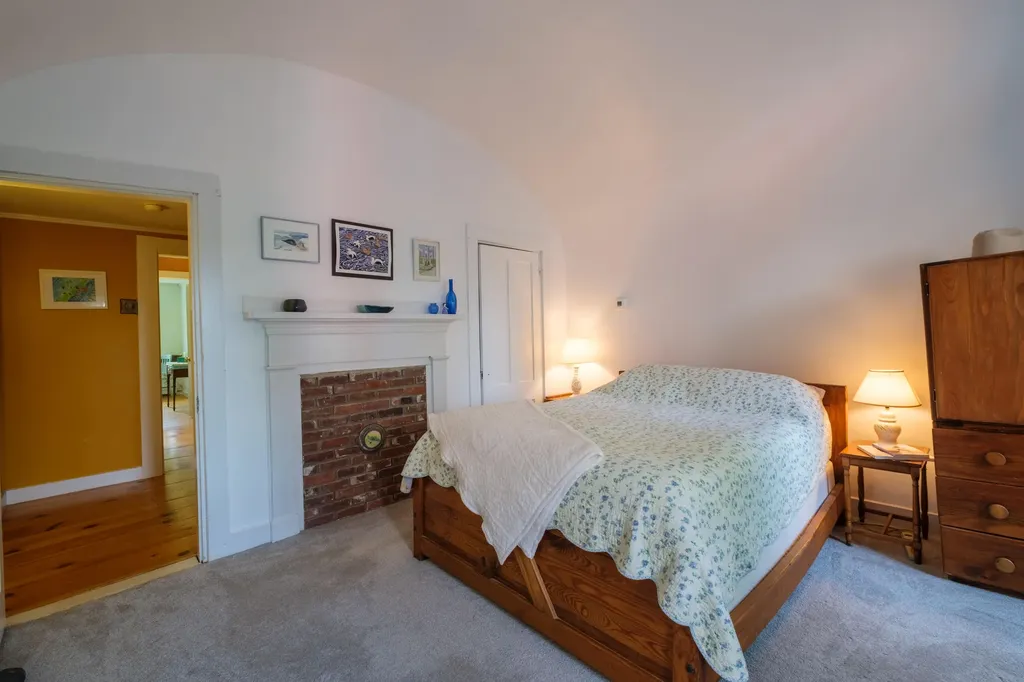 6 Sedgley Road Greene ME 04236