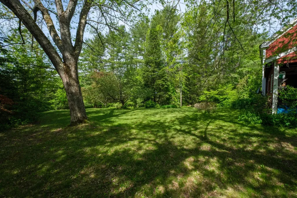 6 Sedgley Road Greene ME 04236