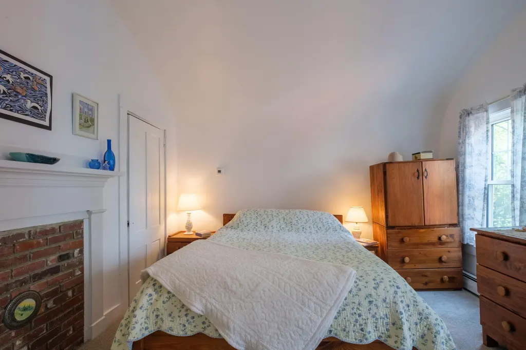 6 Sedgley Road Greene ME 04236