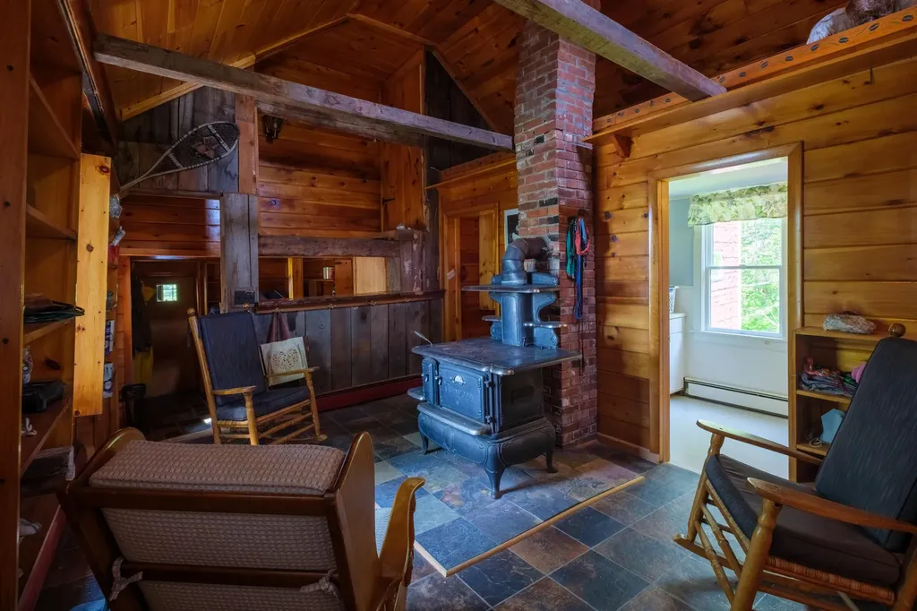 6 Sedgley Road Greene ME 04236