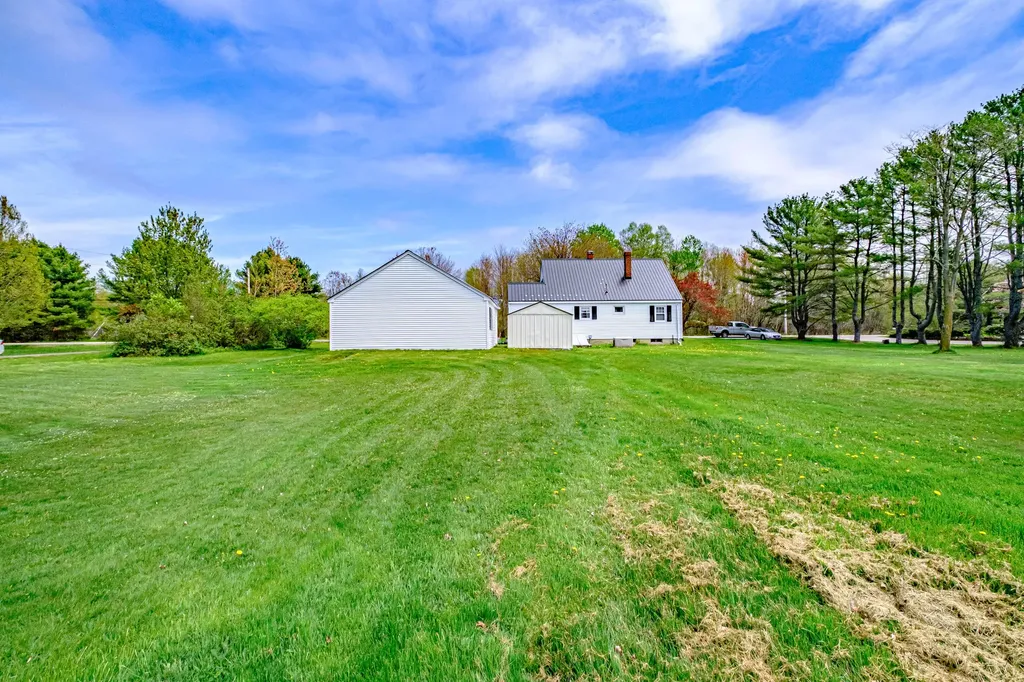256 Sligo Road Yarmouth ME 04096
