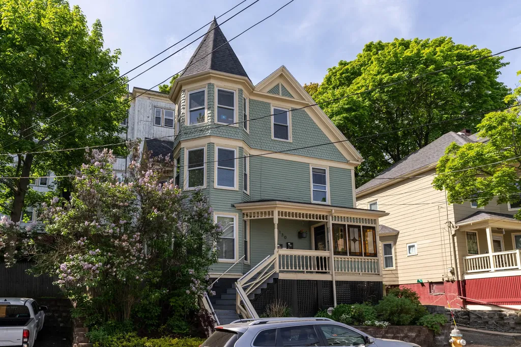 130 Sherman Street Portland ME 04101
