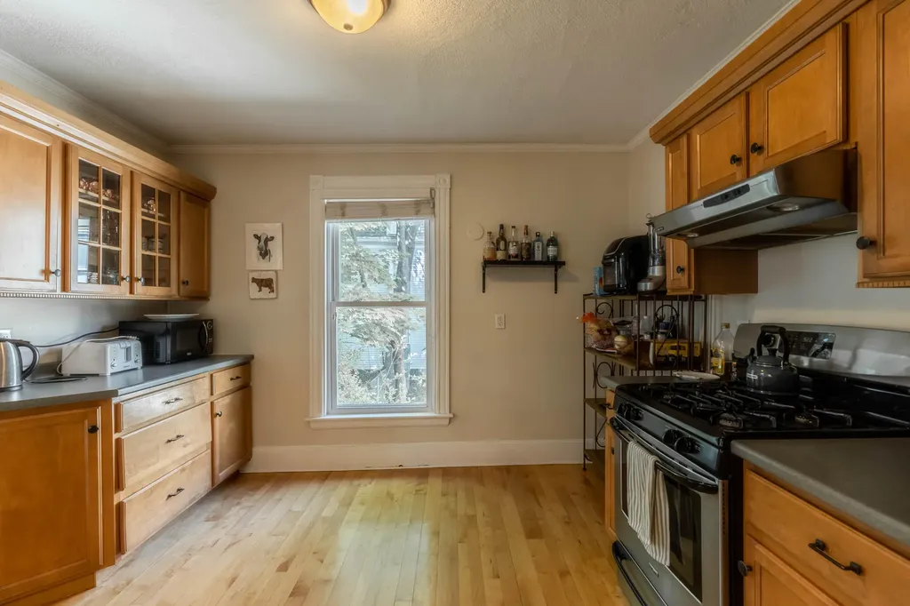 130 Sherman Street Portland ME 04101