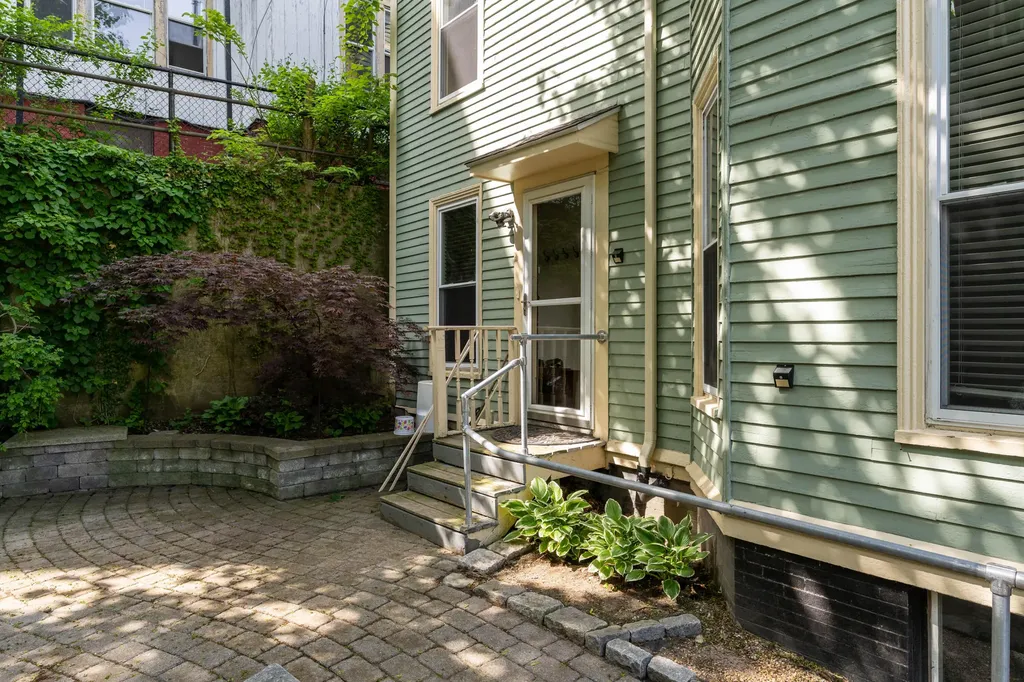 130 Sherman Street Portland ME 04101