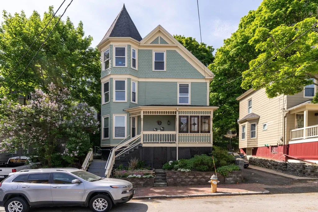 130 Sherman Street Portland ME 04101