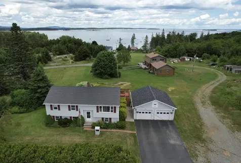 254 Island Road South Thomaston ME 04858