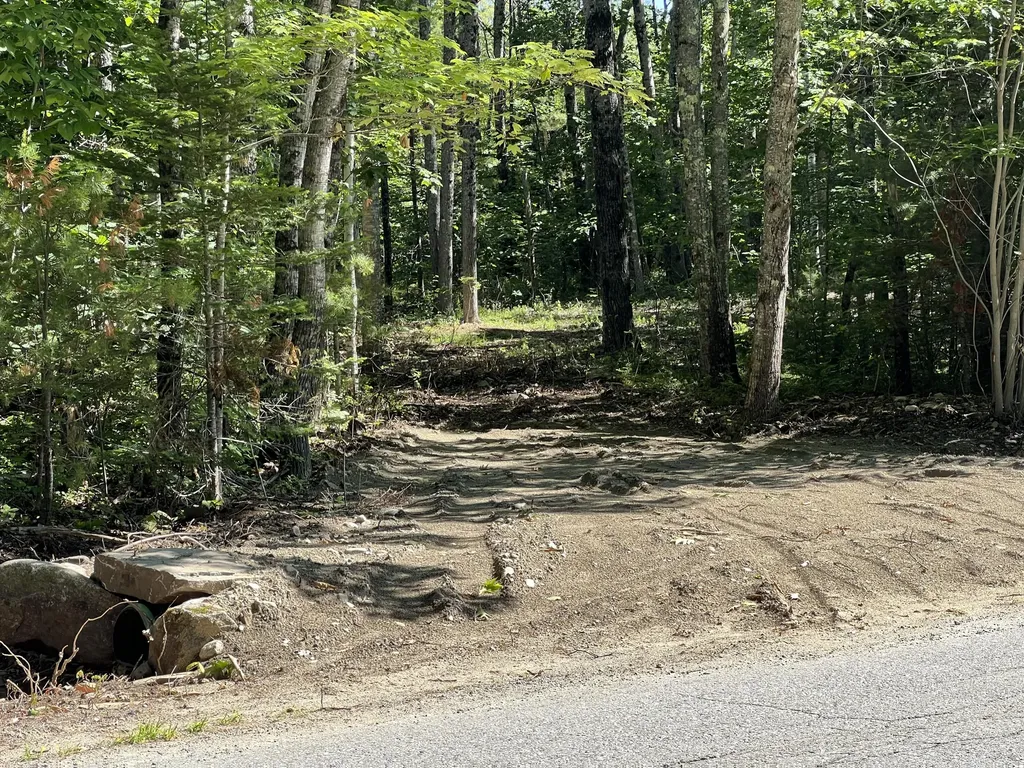 4 Albert Jones Road Washington ME 04574