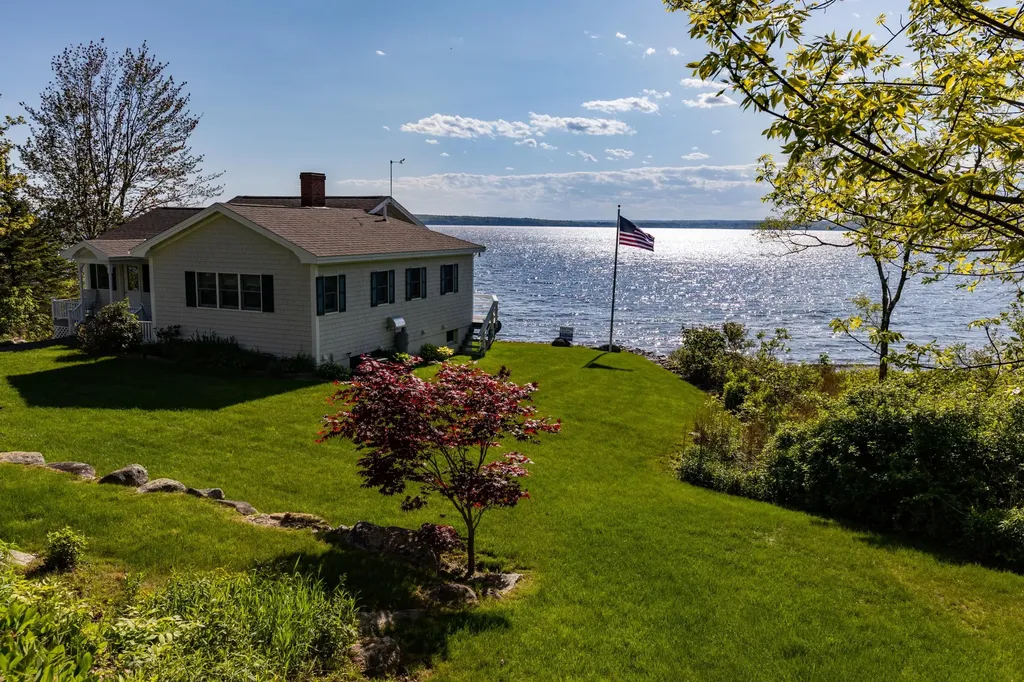 1620 Castine Road Penobscot ME 04476