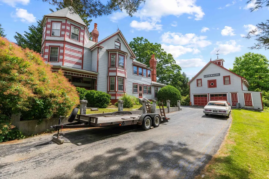 41 Main Street Hollis ME 04042