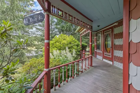 41 Main Street Hollis ME 04042