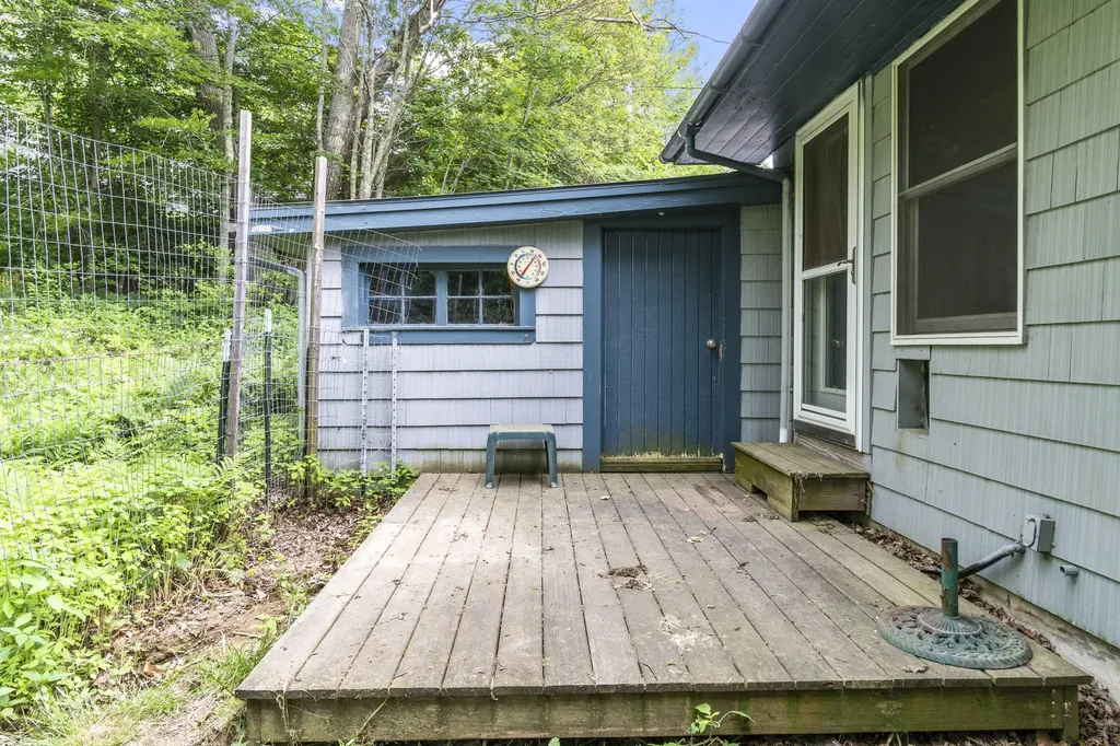73 Harpswell Islands Road Harpswell ME 04079