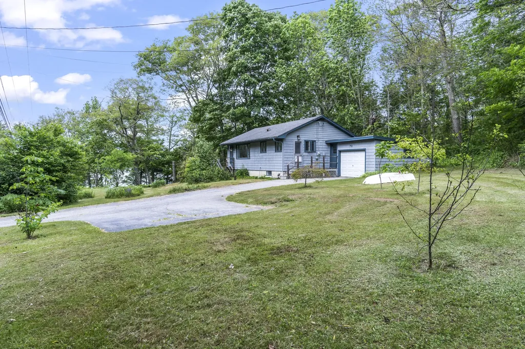 73 Harpswell Islands Road Harpswell ME 04079