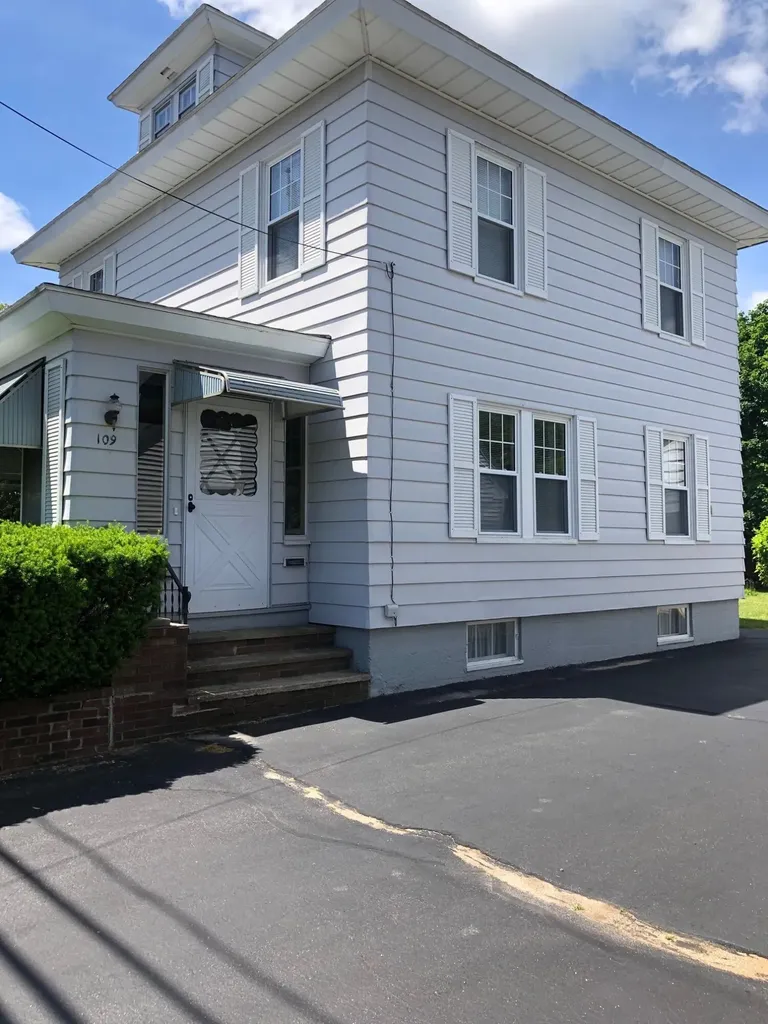 109 Lebanon Street Sanford ME 04073
