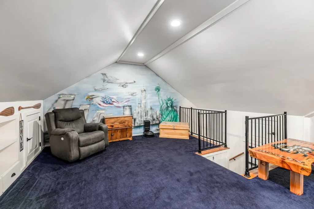 123 Jillian Way Glenburn ME 04401