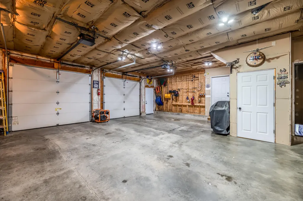 123 Jillian Way Glenburn ME 04401