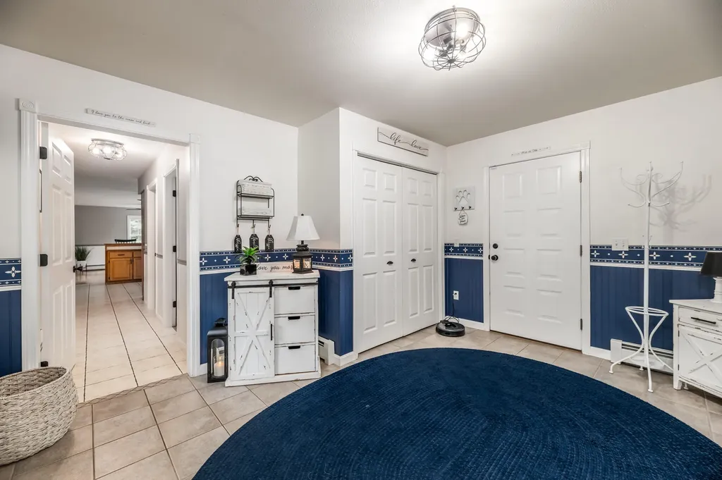 123 Jillian Way Glenburn ME 04401