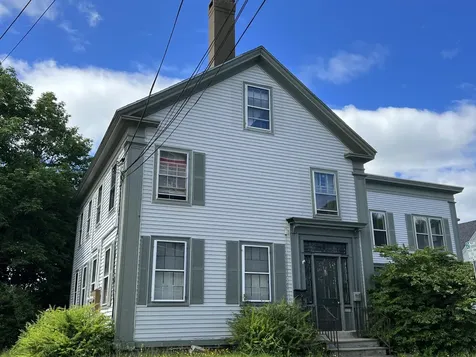 8 Summer Street Rockland ME 04841
