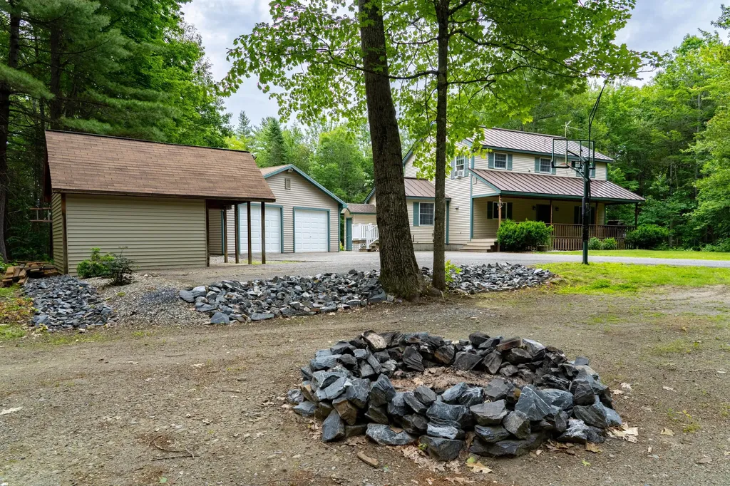 100 Farm Brook Road Sidney ME 04330