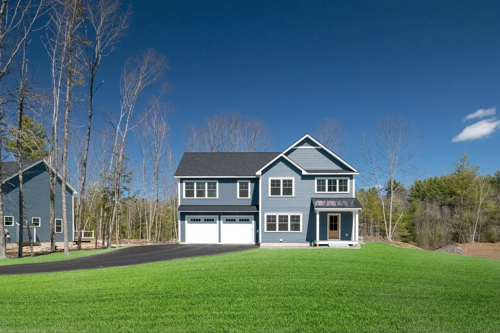 8 Hayfield Lane Windham ME 04062