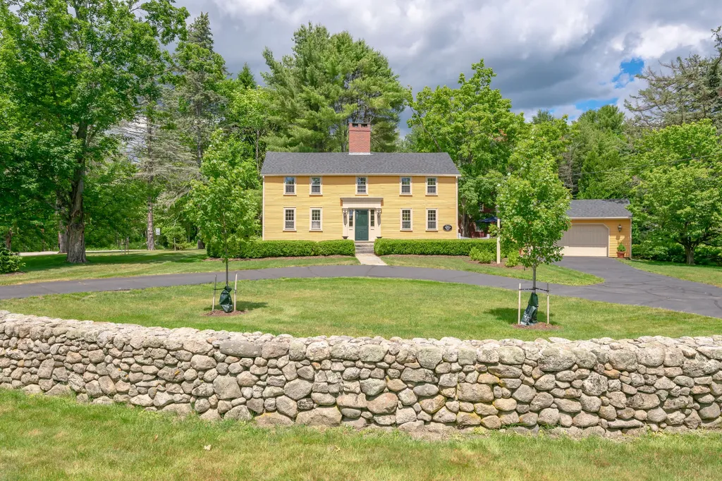 56 Summer Street Kennebunk ME 04043