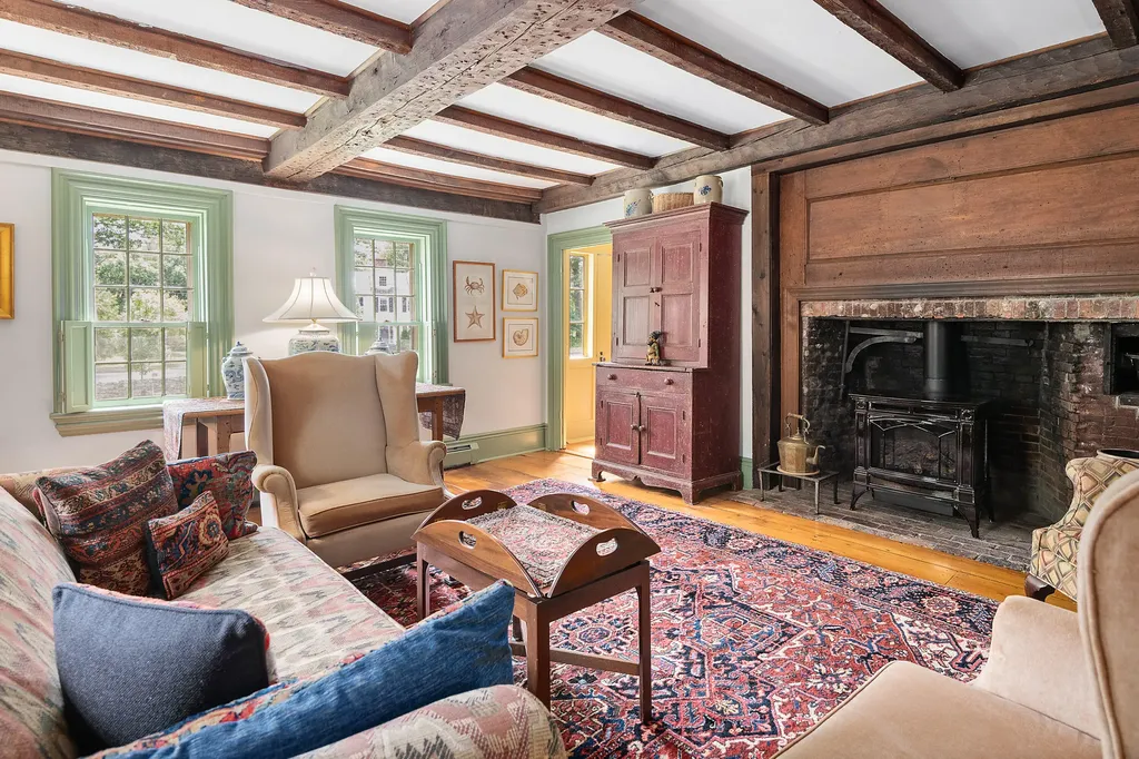 56 Summer Street Kennebunk ME 04043