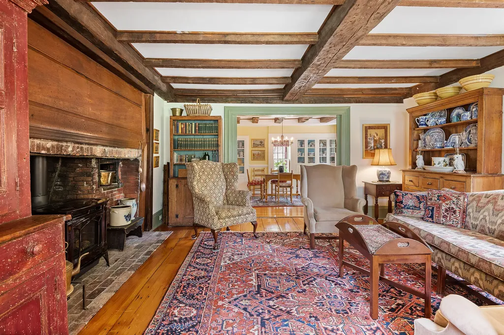 56 Summer Street Kennebunk ME 04043