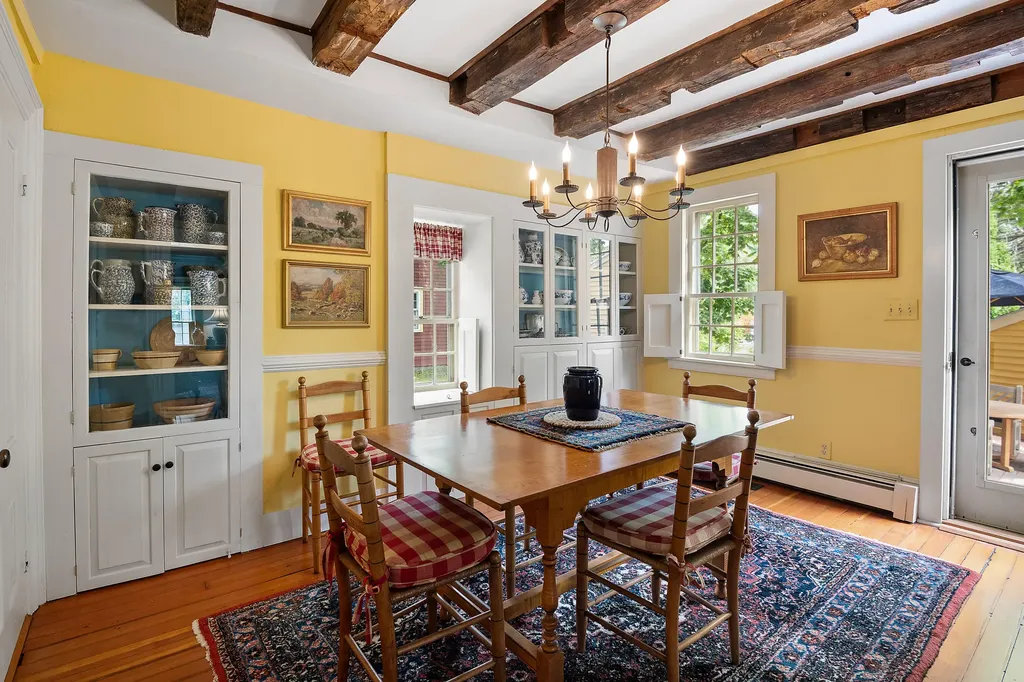 56 Summer Street Kennebunk ME 04043