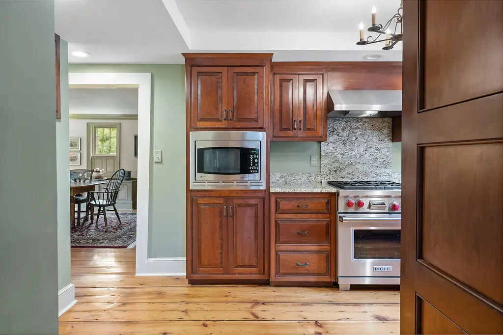 56 Summer Street Kennebunk ME 04043