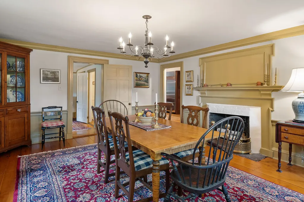 56 Summer Street Kennebunk ME 04043