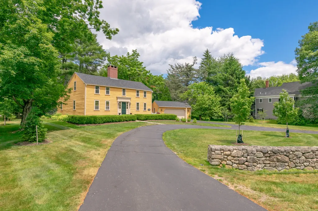 56 Summer Street Kennebunk ME 04043