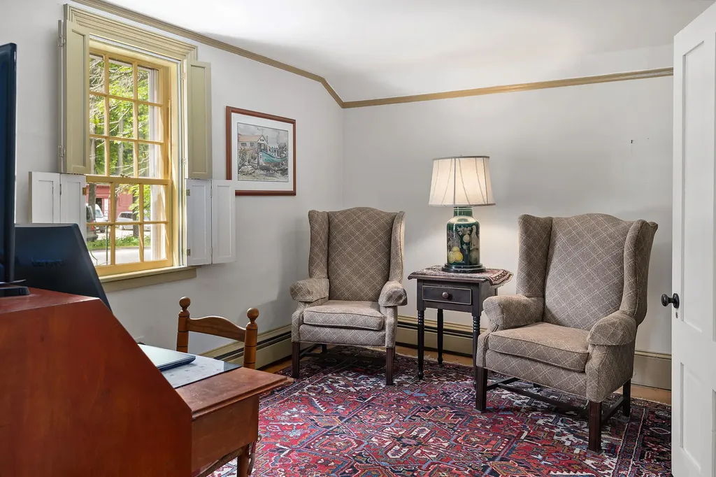 56 Summer Street Kennebunk ME 04043