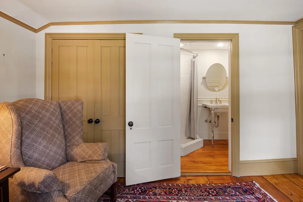 56 Summer Street Kennebunk ME 04043