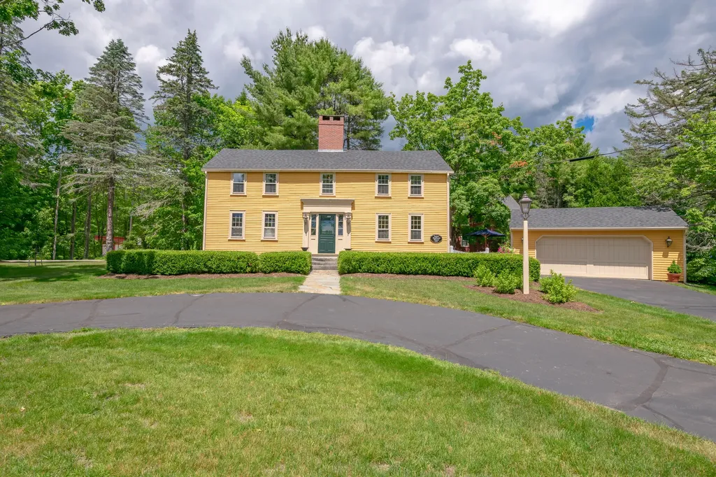 56 Summer Street Kennebunk ME 04043