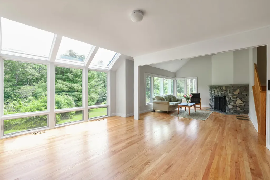 125 Emmons Road Kennebunk ME 04043