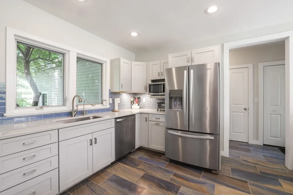 125 Emmons Road Kennebunk ME 04043