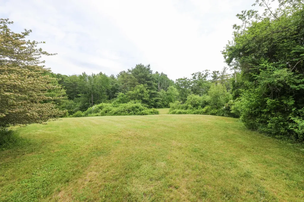 125 Emmons Road Kennebunk ME 04043